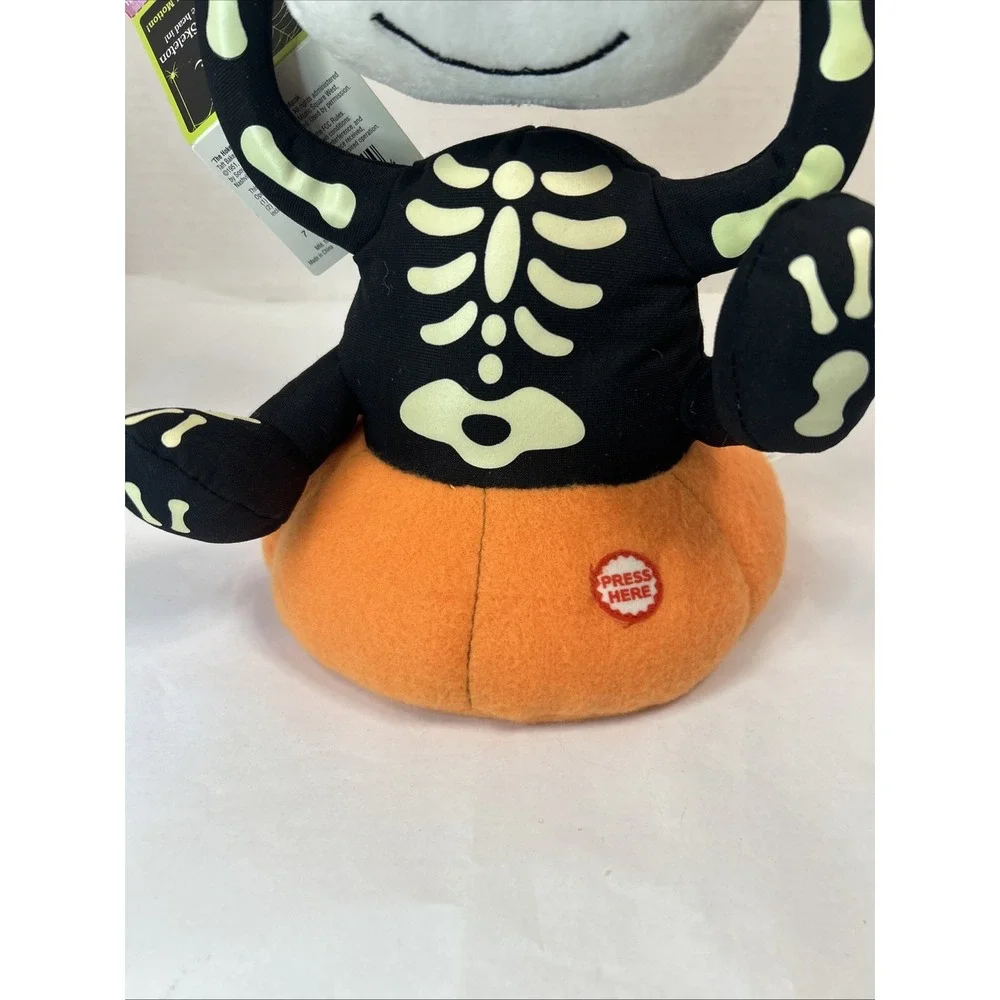 Hallmark Halloween Hokey Pokey Skeleton Animated Plush Works